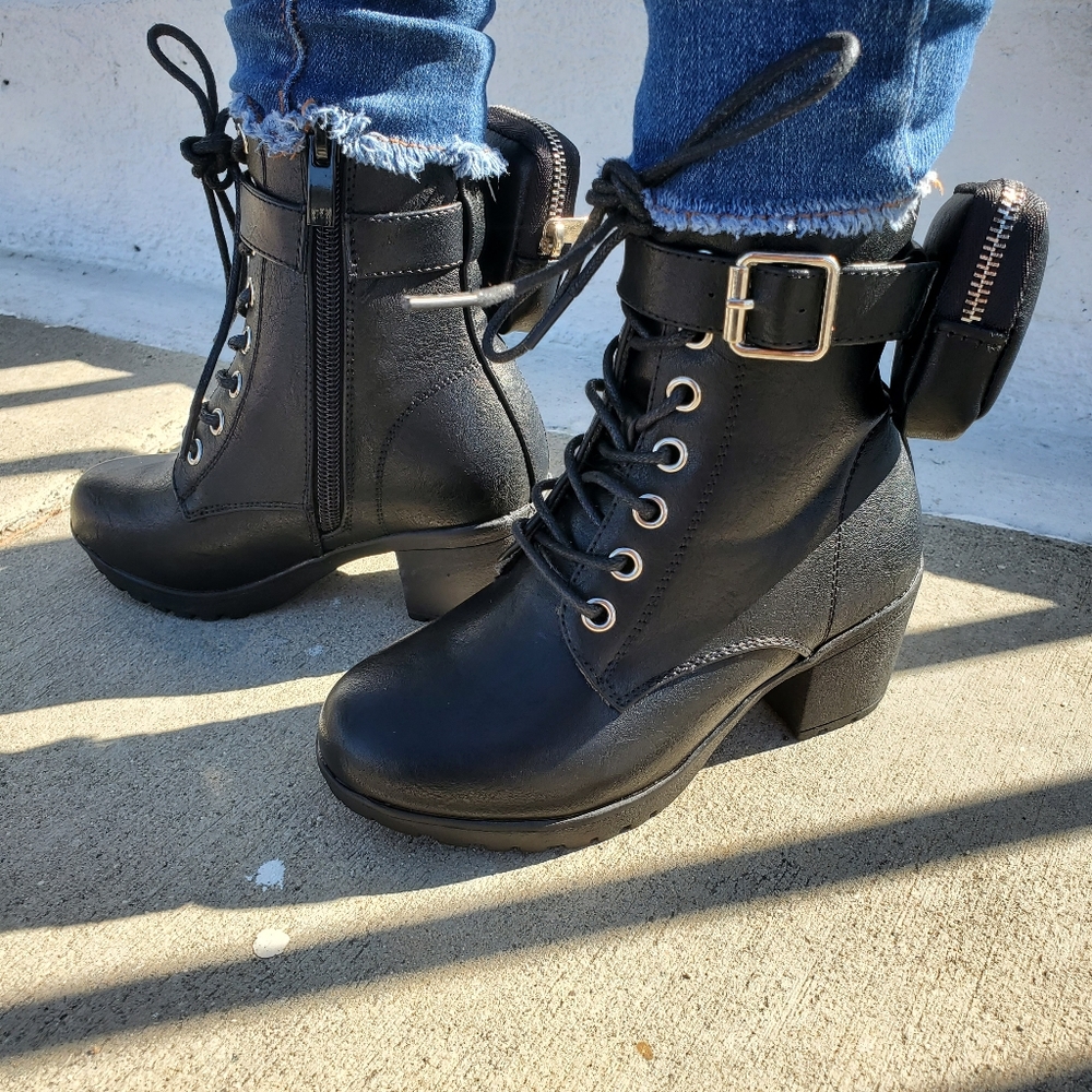 Kids Girls Lace Up Lug Chunky Heel Ankle Boots